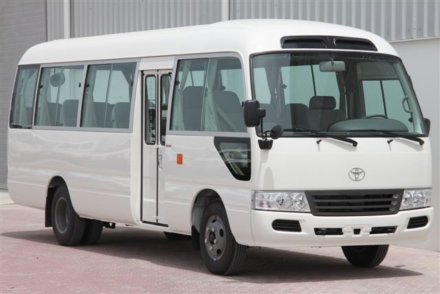22 Seater bus For Rent